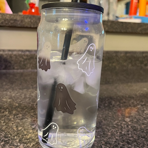 Color changing Halloween glass - Picture 2 of 4